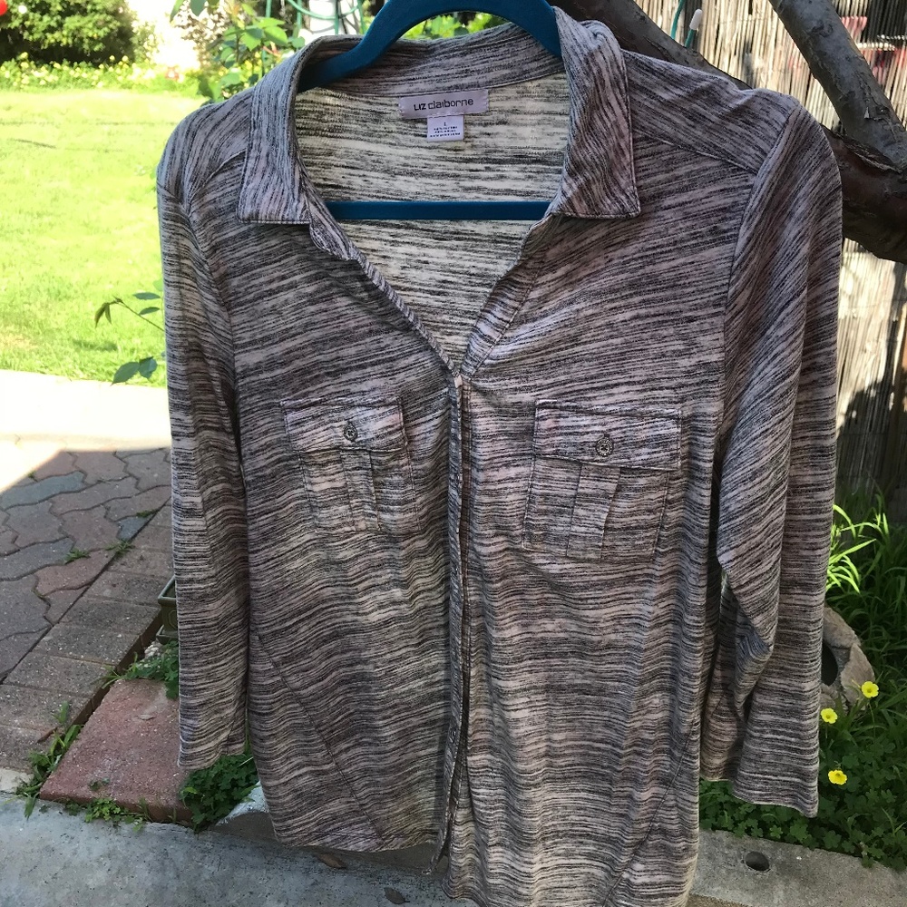 Gray button blouse/shirt